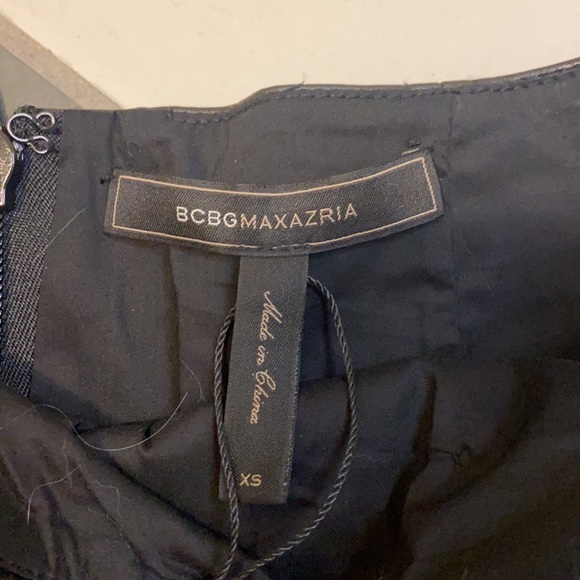 black leather skirt with zippers - Picture 2 of 5